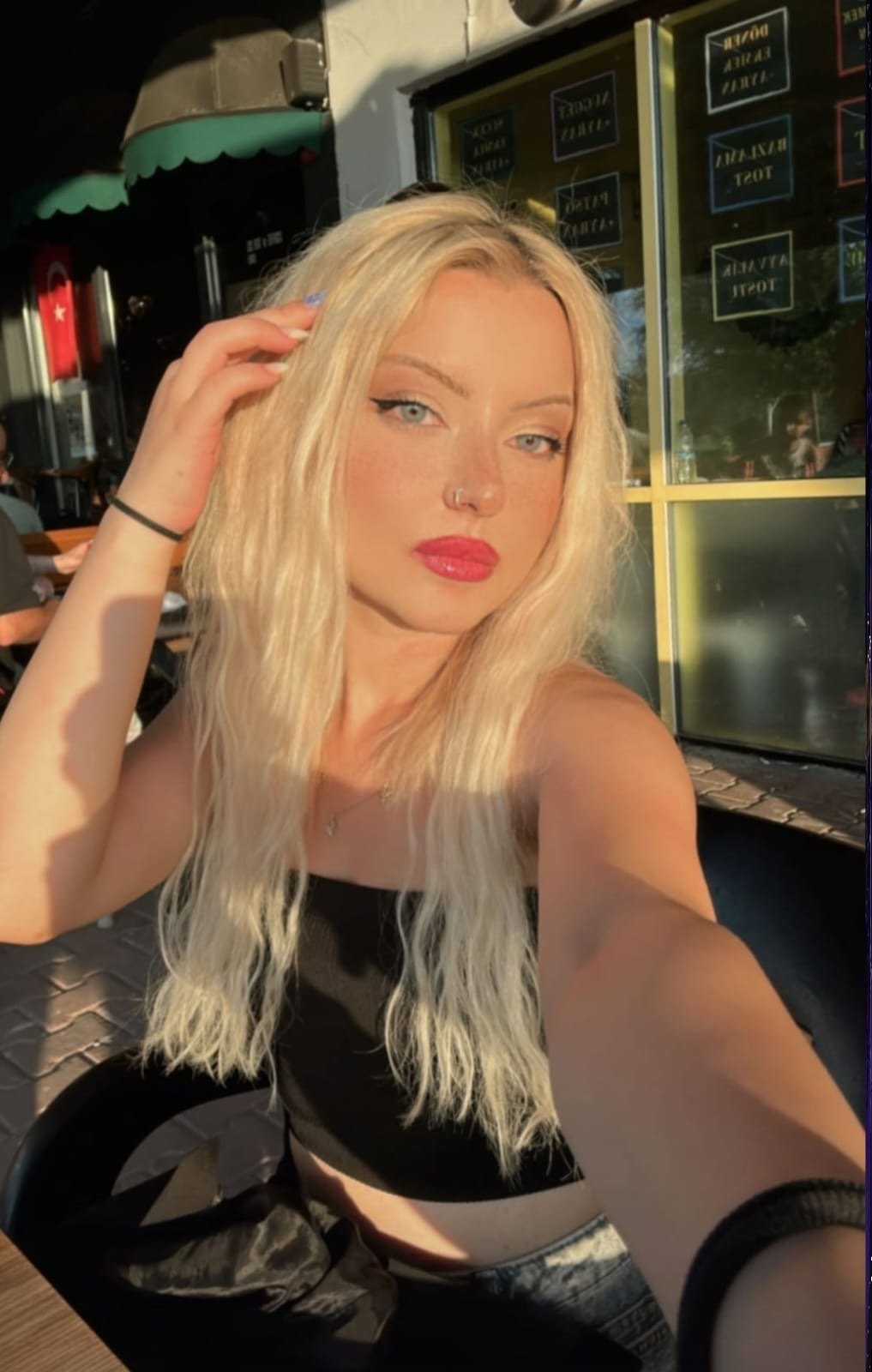 Çayırova Hayatımda Beni Duyacak Kadın Escort Eylem